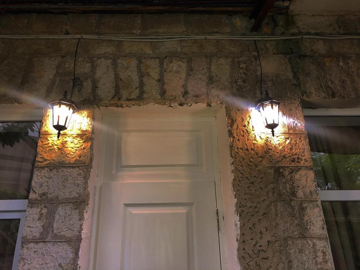 Gagra Hotel Printsevskii Zamok Exterior foto